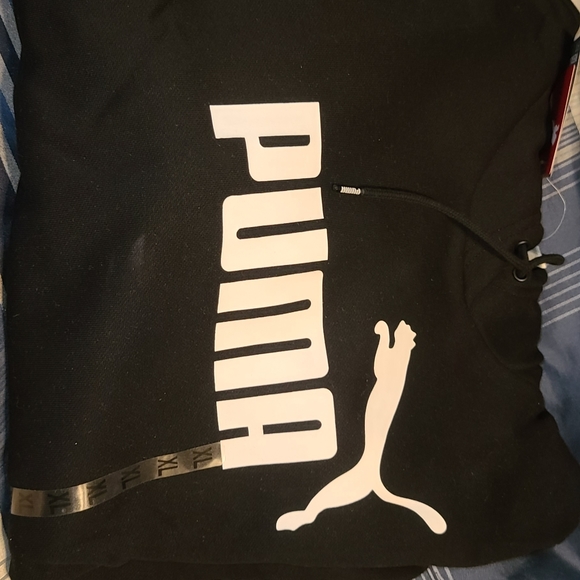 Puma Sweater - Picture 7 of 10